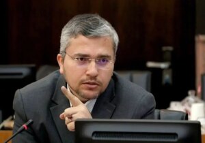 ایران برای مقابله با هر گونه تجاوز، آمادگی وارد کردن ضربات محکم را دارد