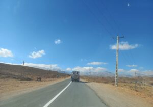 ۵۰ کیلومتر از محورهای شهرستان کوهرنگ خطکشی شد