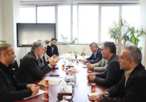 برگزاری نشست مشترک مدیرکل راهآهن شمال۲ با مدیرعامل منطقه آزاد انزلی