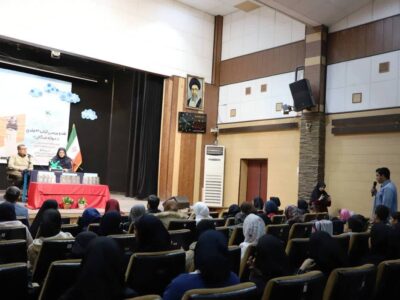 تاریخ بهترین الهامبخش نویسندگی است