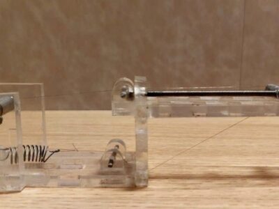 ثبت اختراع ابزار قابل‌تنظیم برش مورب گل رس توسط هنرمند زرین‌دشت