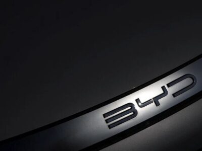 فروش بی‌وای‌دی برای سومین ماه متوالی کاهش یافت