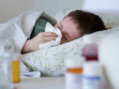 تفاوت آنفلوآنزا و سرماخوردگی؛ هشدار برای کودکان و سالمندان در فصل سرما
