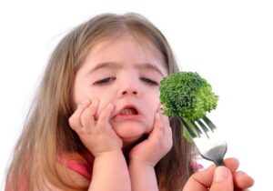 معمای لاغری بچههای بازیگوش؛ چرا برخی کودکان اشتهای کمتری دارند؟