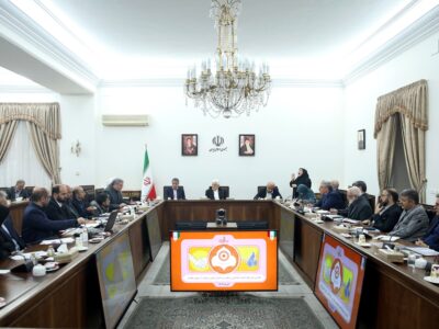 عارف: زیرساخت‌های دیجیتال برای استفاده از افراد توان‌یاب را فراهم کنیم/ باید به افراد توان‌یاب میدان داد