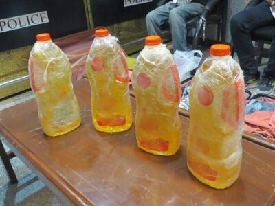 روغنهای خوراکی آغشته به ۱۱ کیلو شیشه کشف شد