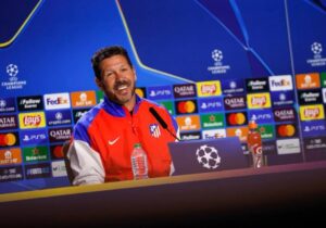 سیمئونه: رافینیا سزاوار توپ طلاست