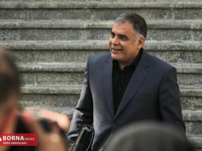 وزیر نفت: سهمیه ۶۰ لیتری و همچنین ۱۰۰ لیتری کارت‌های سوخت تغییری نخواهد کرد