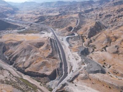 آغاز آسفالتگذاری راه صعبالعبور بنبید در دشتی