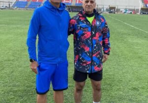 حضور مربیان لرستانی در آستارا: مهرداد خادمی سرمربی جدید تیم فوتبال شهرداری