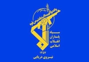 رزمایش اقتدار نیروی دریایی سپاه در خلیج فارس