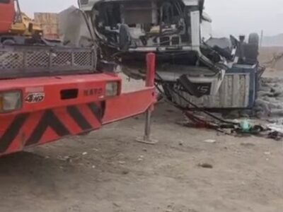 یک کشته در واژگونی تریلی در پایانه مرزی ماهیرود شهرستان سربیشه