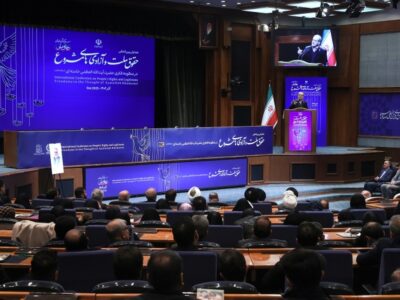 در نگاه رهبری آزادی مشروع حق مردم و تکلیف حکومت است