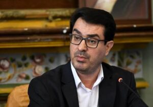 معاون شهردار اصفهان مطرح کرد: اصفهان در مسیر حکمرانی داده‌محور با توسعه زیرساخت فیبر نوری و خدمات غیرحضوری