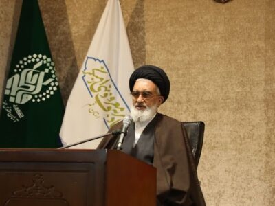 مسئولان بقاع متبرکه مواضع روشن در رویدادهای جهان اسلام داشته باشند