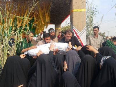 پیکر مطهر شهید گمنام در منطقه یکم نیروی دریایی سپاه به خاک سپرده شد