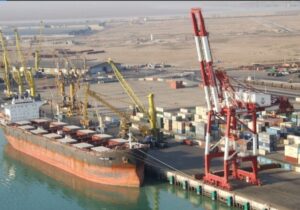 ثبت ۴۶۶ هزار سفر ناوگان حمل‌ونقل کالا در پایانه بار بندر امام خمینی