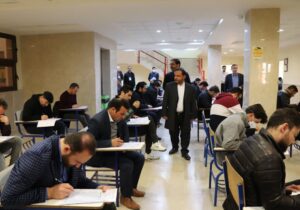 آزمون استخدامی کادر اداری قوه قضائیه با رقابت ۲۴۱۲ داوطلب در اردبیل برگزار شد