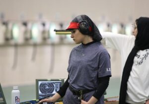 پوکر رستمیان در فینال جام‌های جهانی تیراندازی/ از قضاوت داوران ایرانی تا حضور ۴ مربی در دوره بین‌المللی