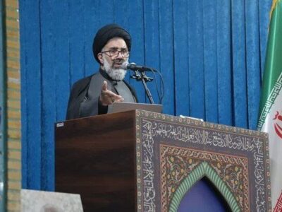 خداحافظی امامجمعه فردیس با نمازگزاران و اعلام پایان مسئولیت در خطبههای نماز جمعه