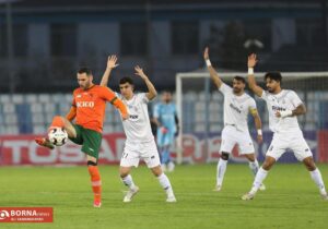 دیدار تیم های فوتبال ملوان _ مس رفسنجان