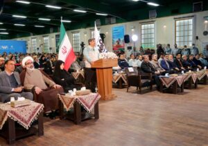 مدیرعامل شرکت فولاد مبارکه: فولاد با پروژه عظیم انتقال آب، بار صنعت را از دوش زایندهرود برداشت