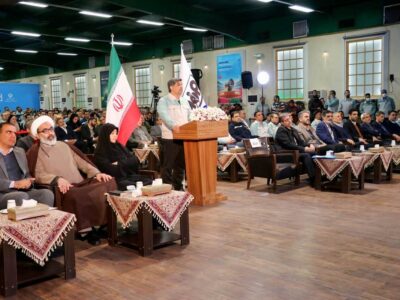 مدیرعامل شرکت فولاد مبارکه: فولاد با پروژه عظیم انتقال آب، بار صنعت را از دوش زایندهرود برداشت