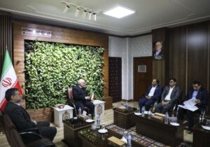 همکاری استانداری و بانک تجارت برای جهش توسعهای خوزستان / از تامین مالی ۵۰۰ میلیون دلاری در پتروشیمی و نفت تا انرژی خورشیدی و گردشگری