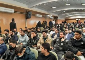 حضور معاون اول قوه قضائیه در دانشگاه مذاهب اسلامی به مناسبت روز دانشجو