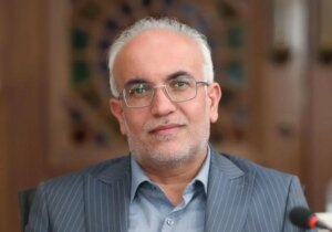 حرکت دانشگاه آزاد به سوی آموزش مهارتی، پژوهش های حل مسأله و جامعه پردازی فرهنگی