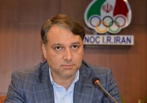 ابقای عزیزی در کمیته امتیاز برای همه فدراسیون جهانی