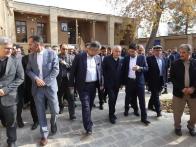 بازدید وزیر میراث فرهنگی از بیت تاریخی امام خمینی (ره) در خمین