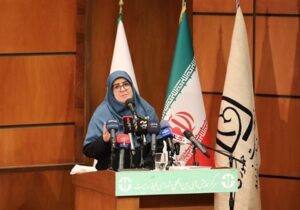 سخنگوی دولت: زنان اصل راه‌حل در سیاست‌گذاری کشورند