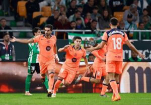 برتری پرگل برای صدرنشین/ بارسا با پنج گل از سد رئال بتیس گذشت