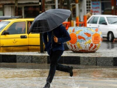 آغاز بارش ها از غرب کشور/ تداوم آلایندگی هوا در شهرهای بزرگ