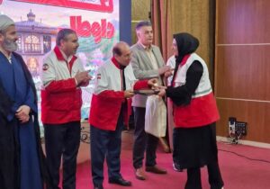 تجلیل از داوطلبان هلالاحمر قزوین در روز جهانی داوطلب