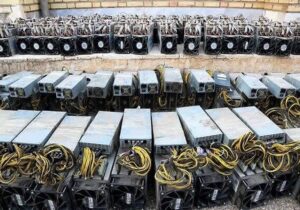 ۱۸ دستگاه ماینر قاچاق در غرب هرمزگان کشف شد