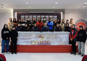 جلسه مدیران باشگاه تراکتور با اعضای تیم بانوان