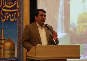 استاندار کرمان: دانشجویان باید نقطه امید و اتکای جامعه باشند