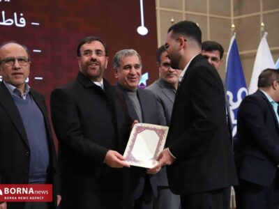 دانشجویان با مشارکت فعال راهکارهای عملی برای حل مشکلات ارائه دهند