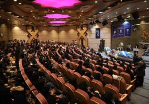 تأکید استاندار قم بر لزوم گفتوگوی صادقانه با دانشجویان در نشست روز دانشجو/عملیاتی شدن ساخت دانشکده پزشکی قم