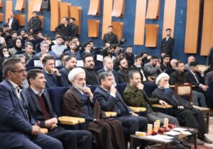 دانشجو نماد آگاهی، عدالتخواهی و مسئولیتپذیری است