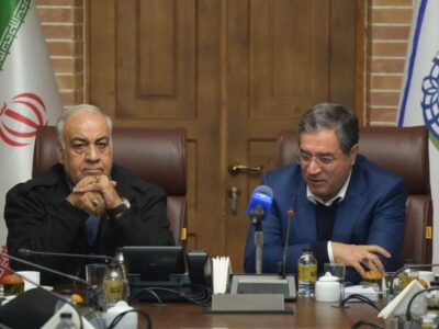 شتاببخشی به پروژههای ریلی و جادهای اولویت اصلی دولت در آذربایجانغربی