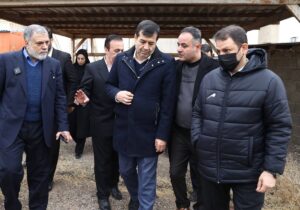 بازدید وزیر ورزش و جوانان از پروژههای نیمه تمام سالن ۶ هزار نفری و سالن دوومیدانی قزوین