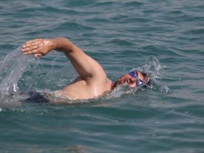 کسب مدال برنز شناگر بوشهری در مسابقات آب‌های آزاد کشور