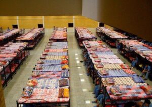 راهاندازی گرمخانههای کرمانشاه با آغاز فصل سرما