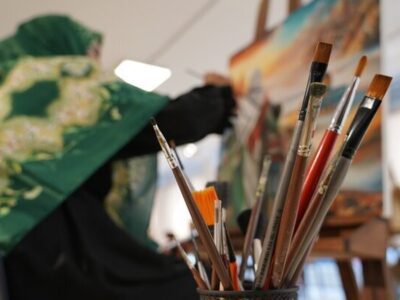 رویداد «باهنران» برگزار شد؛ طرح عشق و تعهد روی بوم!