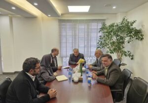 پیگیری برای تحقق تفاهم‌نامه سرمایه‌گذاری در حوزه گردشگری سلامت استان اردبیل