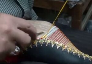 چاروق دوزی و چاقو سازی زنجان در نفسهای آخر