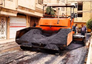 فاز نخست آسفالت معابر شهر صالحیه با ۵ هزار تن آسفالت آغاز شد